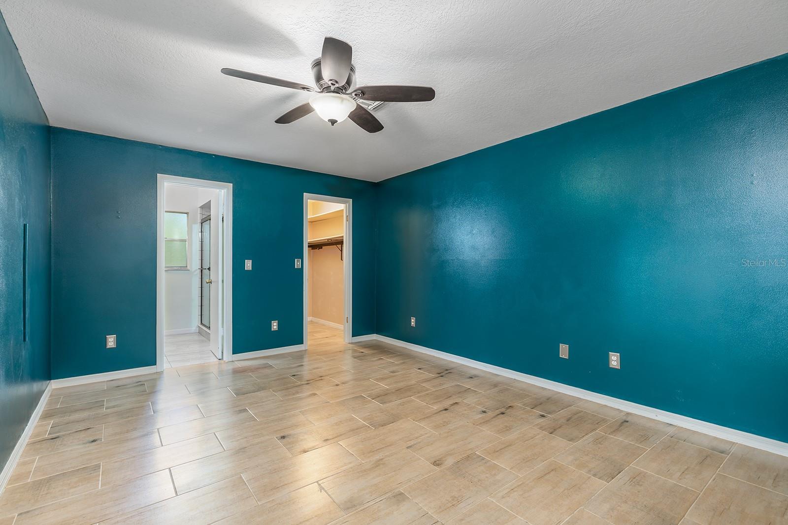 18 PALMIRA RD, DEBARY, FL, 32713