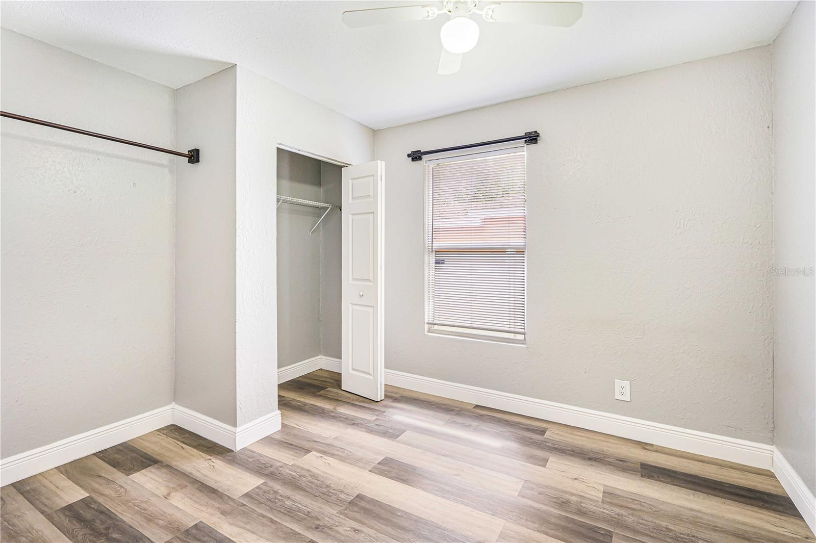 3703 E NORTH BAY ST, TAMPA, FL, 33610