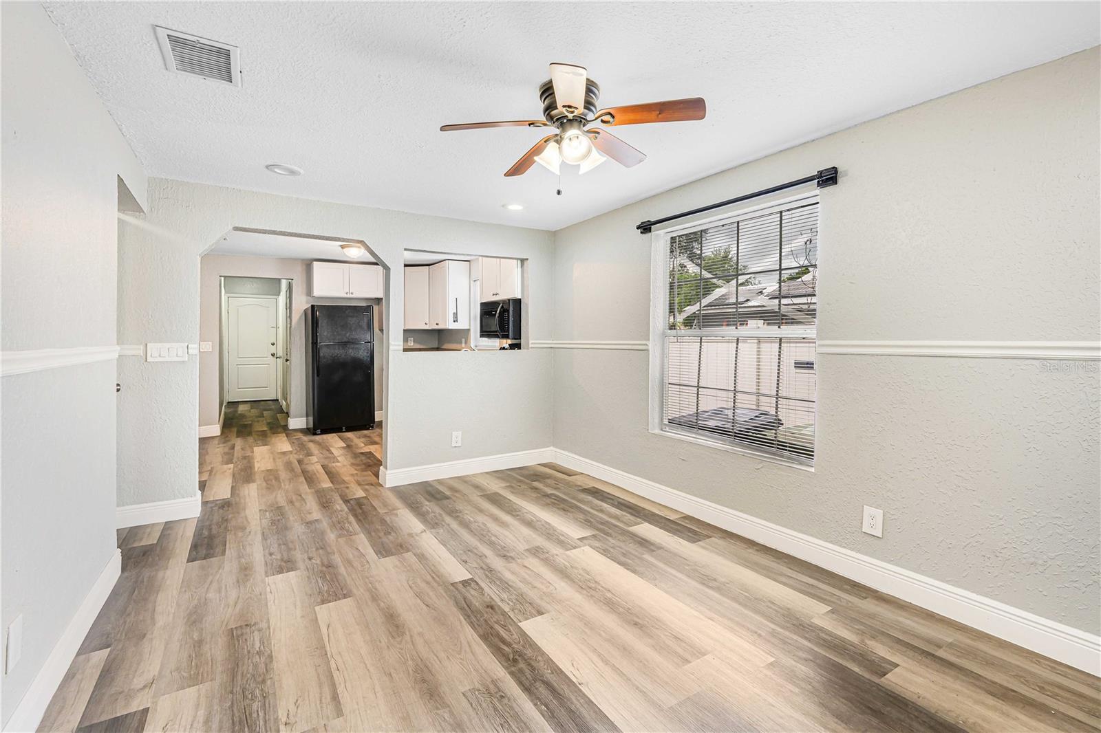 3703 E NORTH BAY ST, TAMPA, FL, 33610