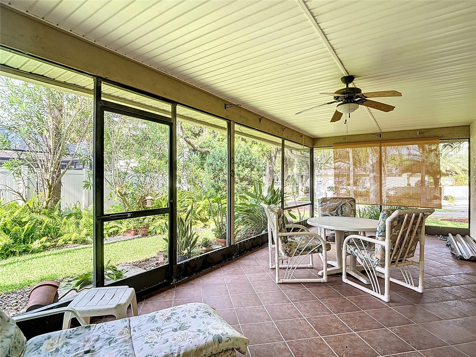 120 COLONY SOUTH DR, TARPON SPRINGS, FL, 34689