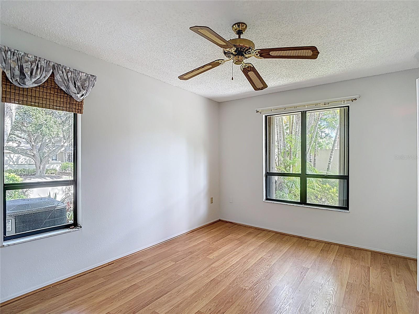 120 COLONY SOUTH DR, TARPON SPRINGS, FL, 34689