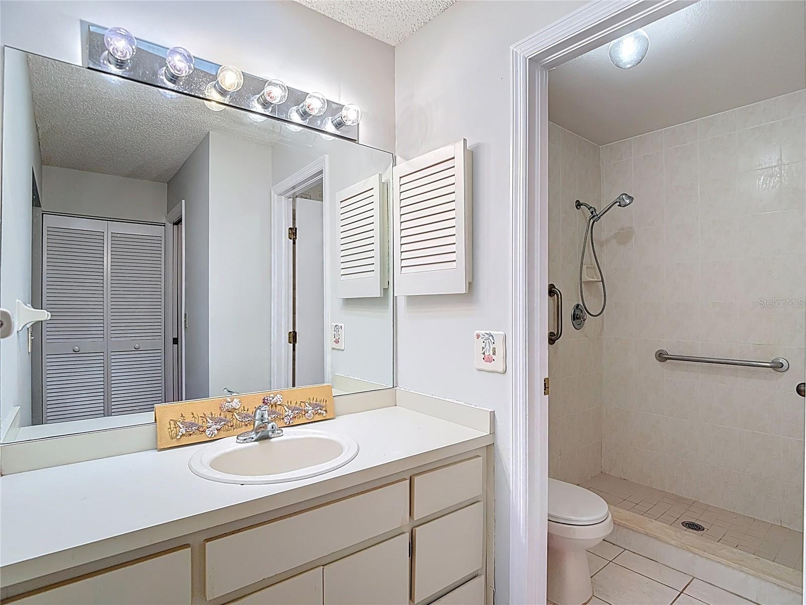 120 COLONY SOUTH DR, TARPON SPRINGS, FL, 34689