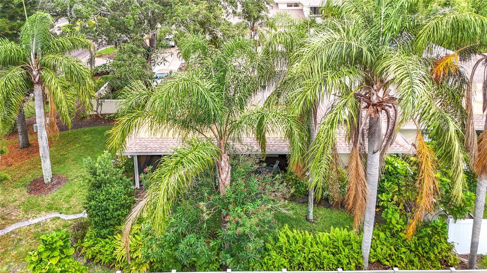 120 COLONY SOUTH DR, TARPON SPRINGS, FL, 34689