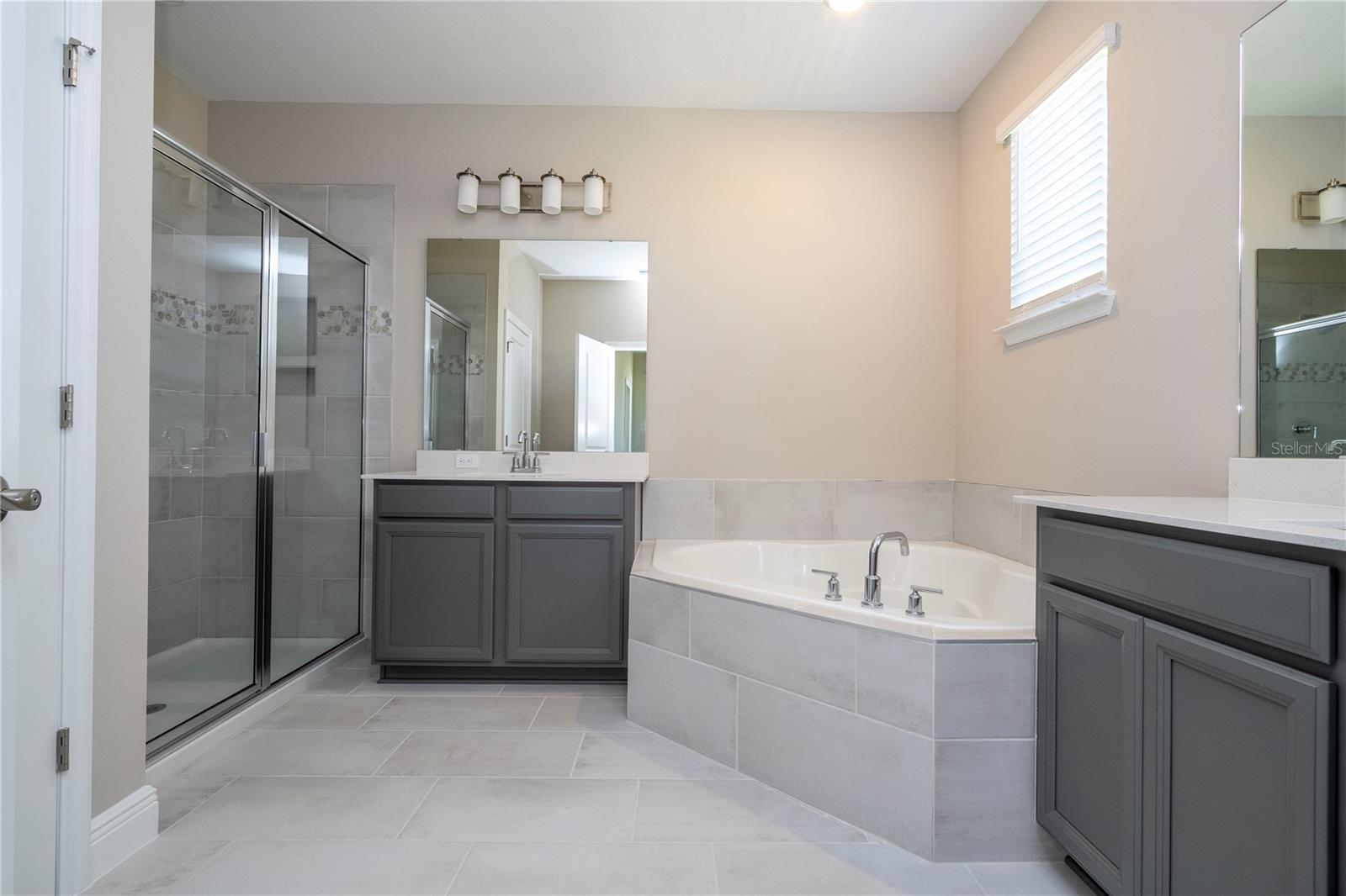 16103 SILVER BROOK WAY, WINTER GARDEN, FL, 34787