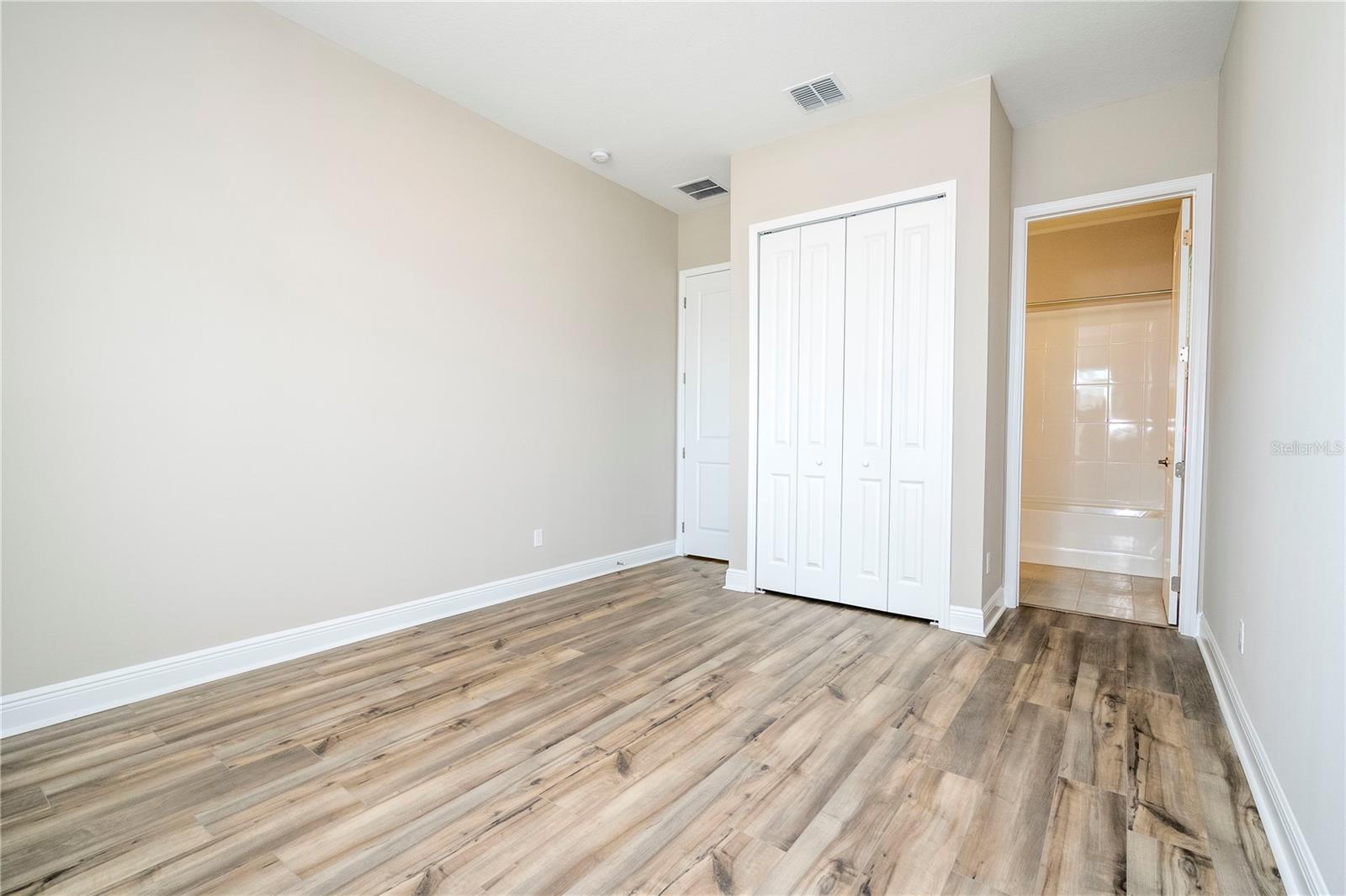 16103 SILVER BROOK WAY, WINTER GARDEN, FL, 34787