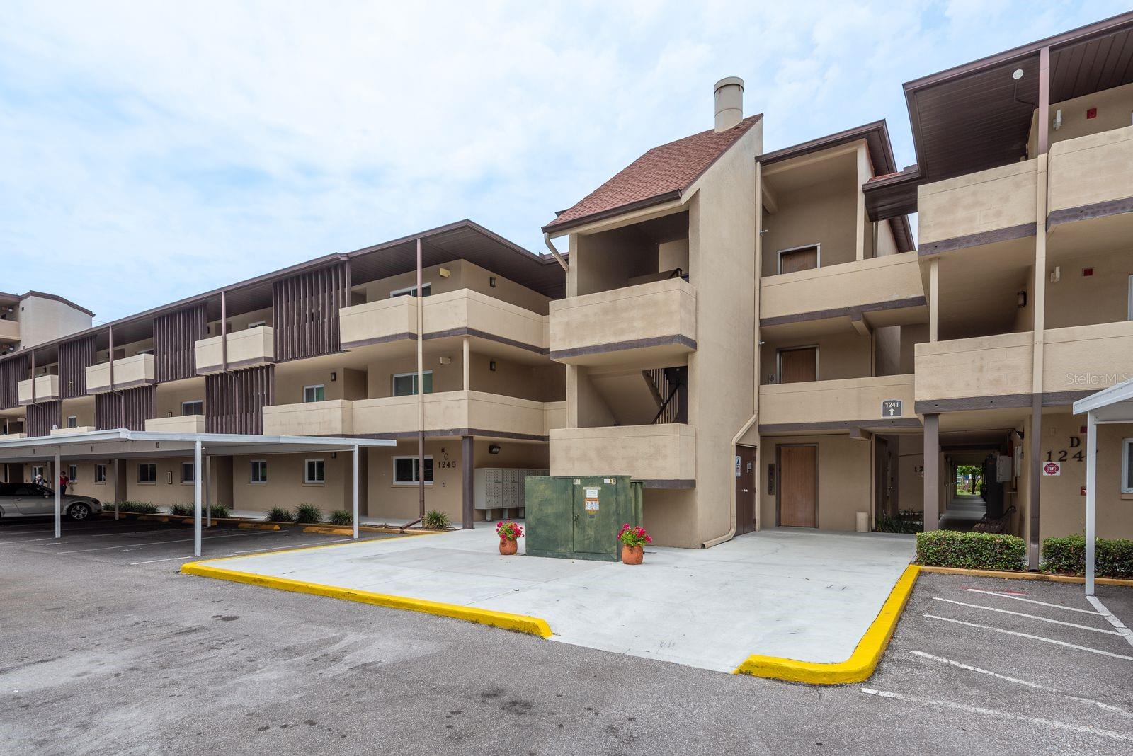 1241 S MARTIN LUTHER KING JR AVE #302, CLEARWATER, FL, 33756