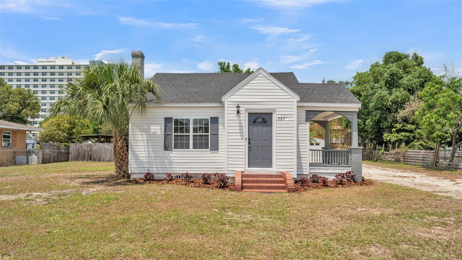 725 AVENUE B SW, WINTER HAVEN, FL, 33880