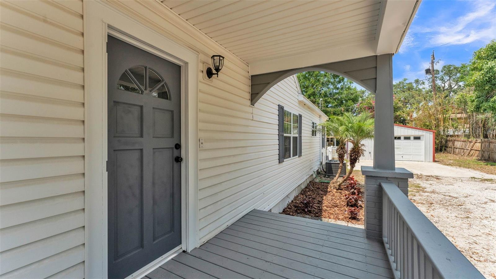 725 AVENUE B SW, WINTER HAVEN, FL, 33880