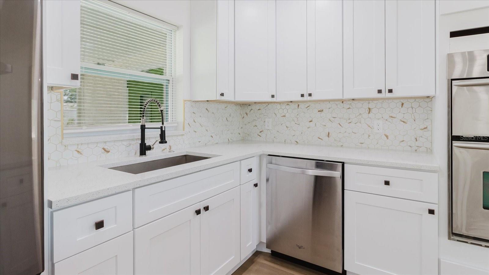 6110 16TH ST, ZEPHYRHILLS, FL, 33542