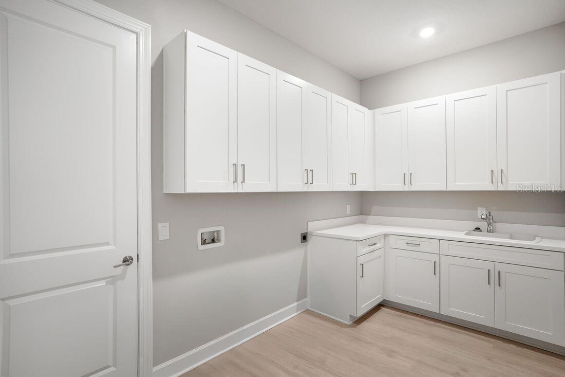 5658 NEVIS TER, KISSIMMEE, FL, 34758