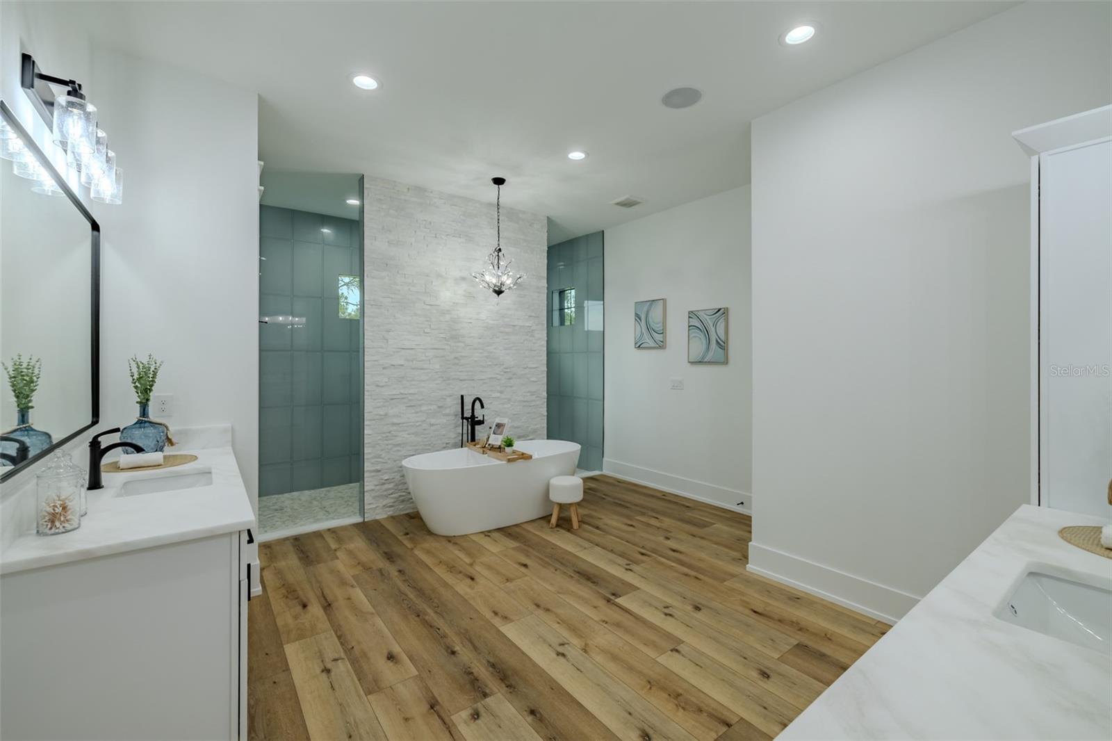 3515 POWERLINE RD, LITHIA, FL, 33547