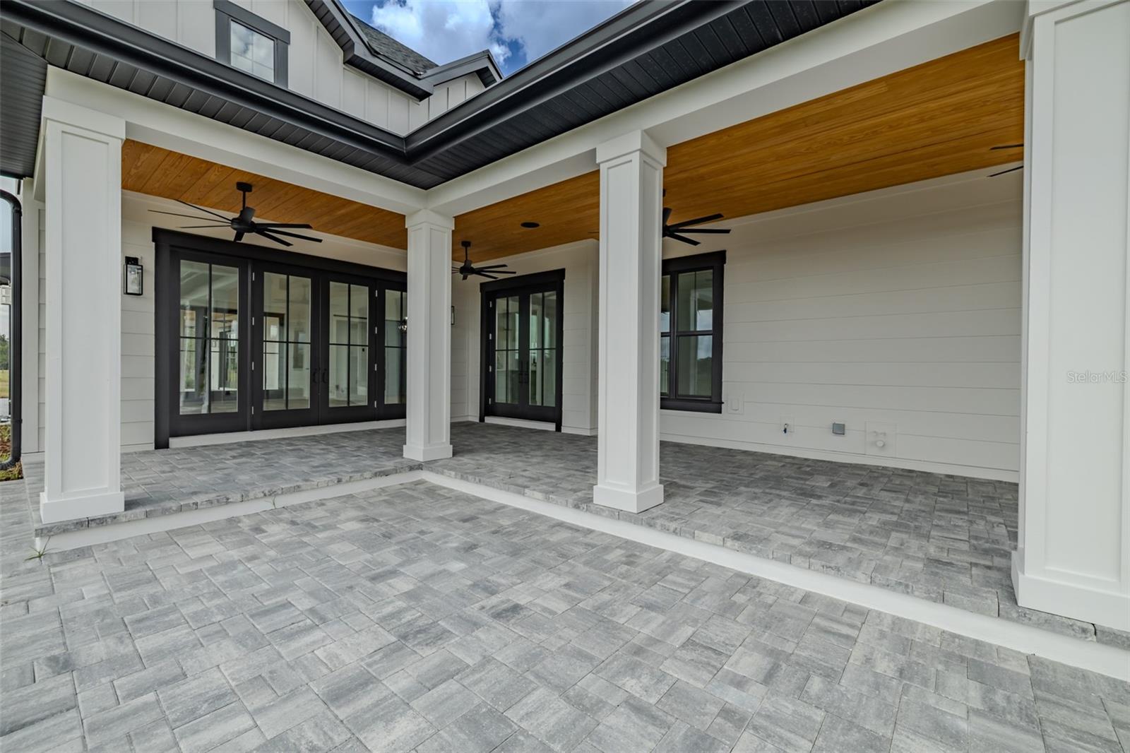 3515 POWERLINE RD, LITHIA, FL, 33547