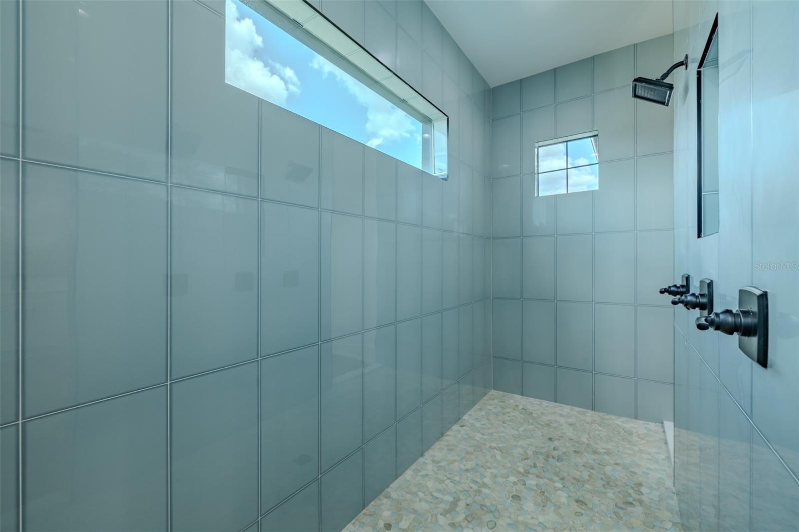 3515 POWERLINE RD, LITHIA, FL, 33547