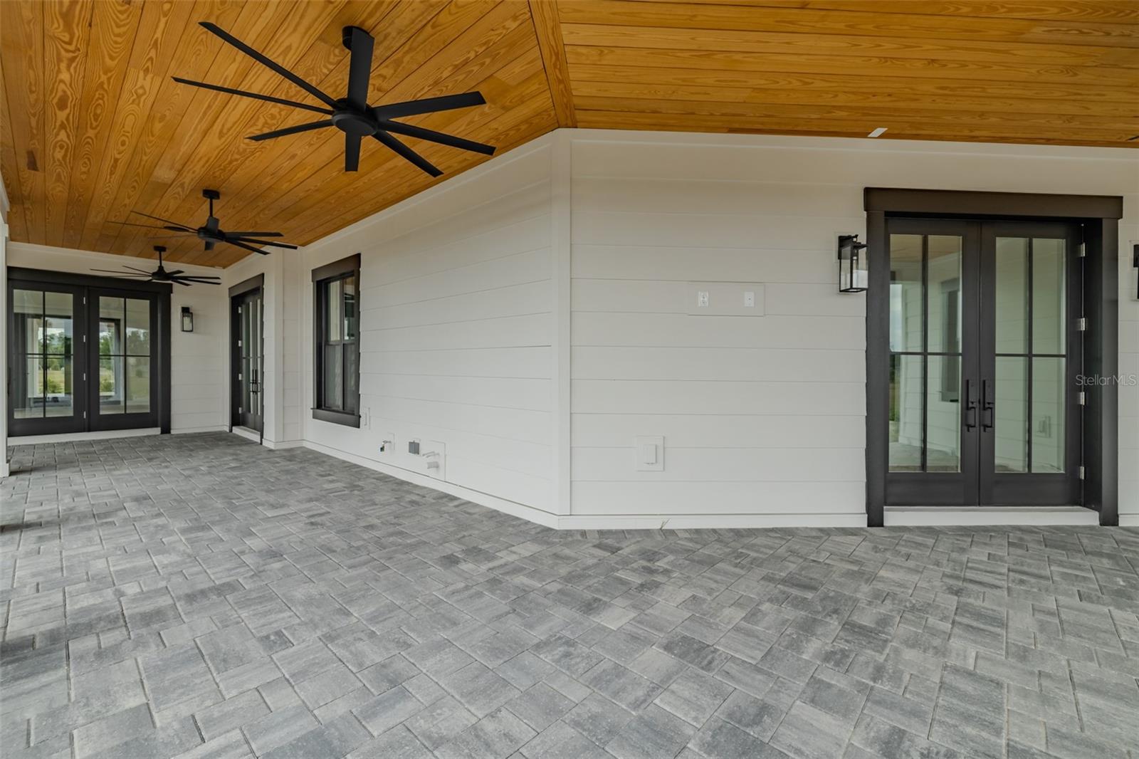 3515 POWERLINE RD, LITHIA, FL, 33547