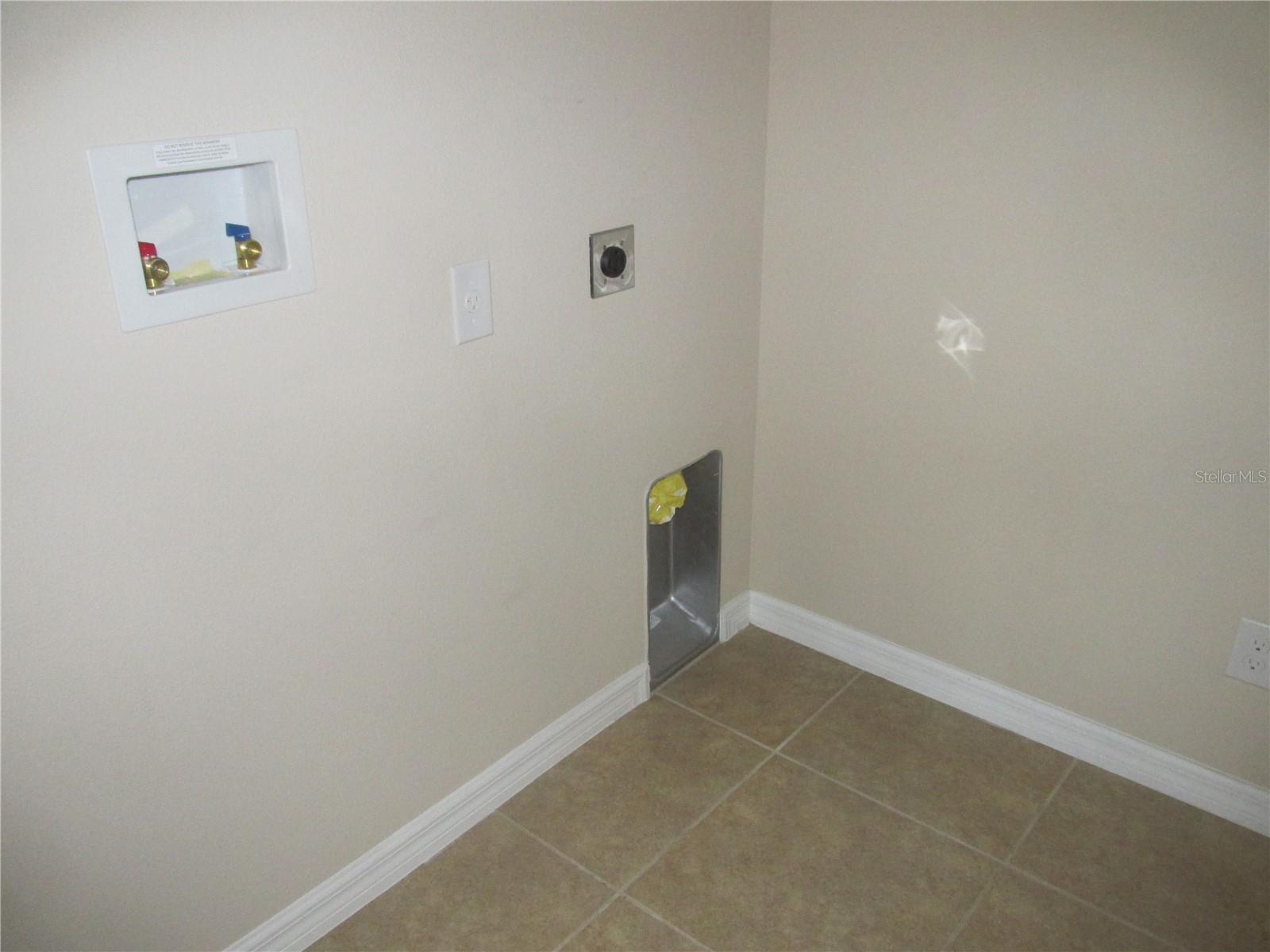 4956 MAPLE PARK ST, ORLANDO, FL, 32811