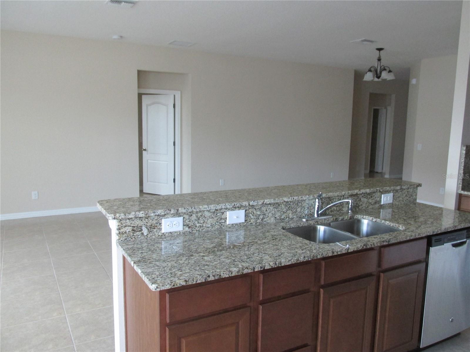 4956 MAPLE PARK ST, ORLANDO, FL, 32811