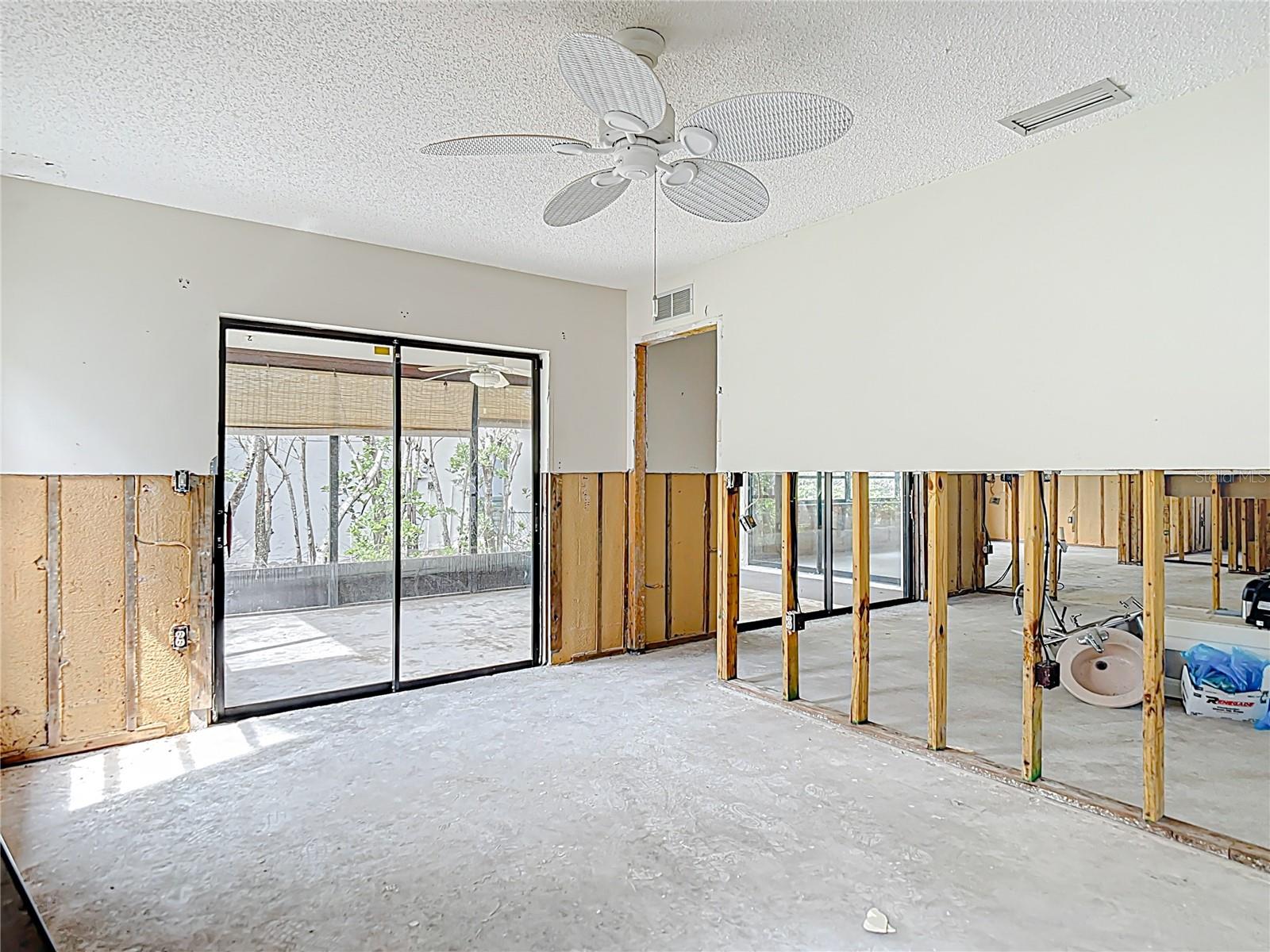 4420 MARINE PKWY, NEW PORT RICHEY, FL, 34652