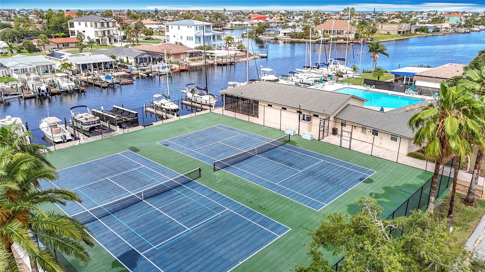 4420 MARINE PKWY, NEW PORT RICHEY, FL, 34652