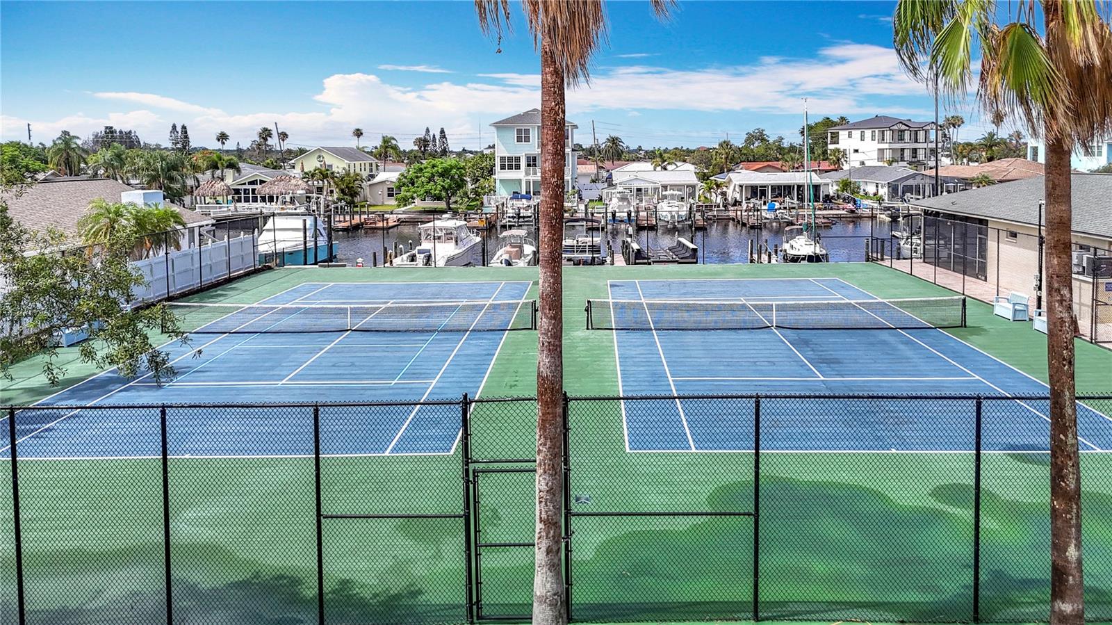 4420 MARINE PKWY, NEW PORT RICHEY, FL, 34652