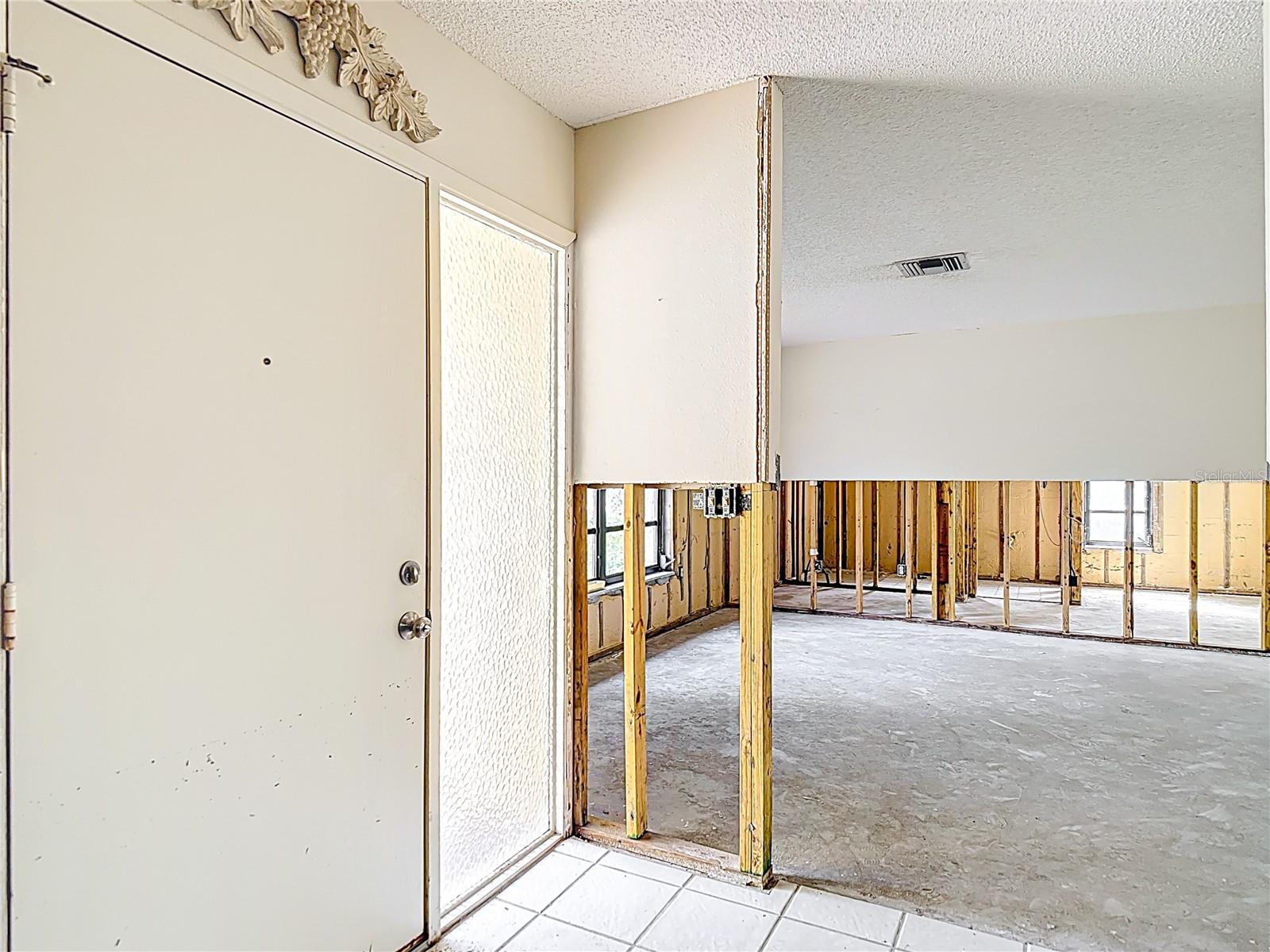 4420 MARINE PKWY, NEW PORT RICHEY, FL, 34652