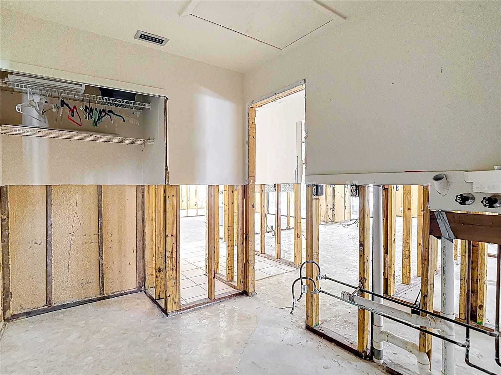 4420 MARINE PKWY, NEW PORT RICHEY, FL, 34652