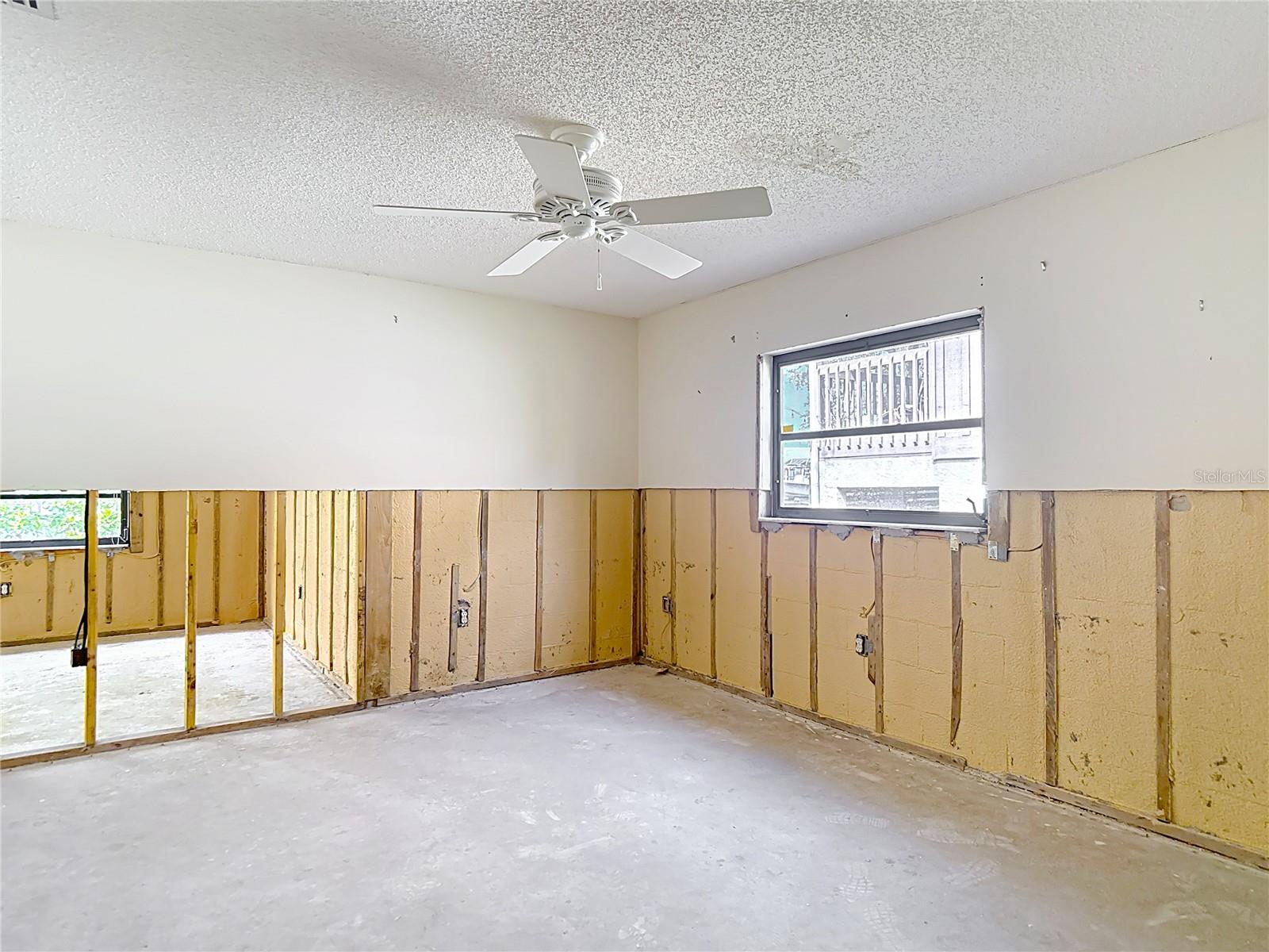 4420 MARINE PKWY, NEW PORT RICHEY, FL, 34652