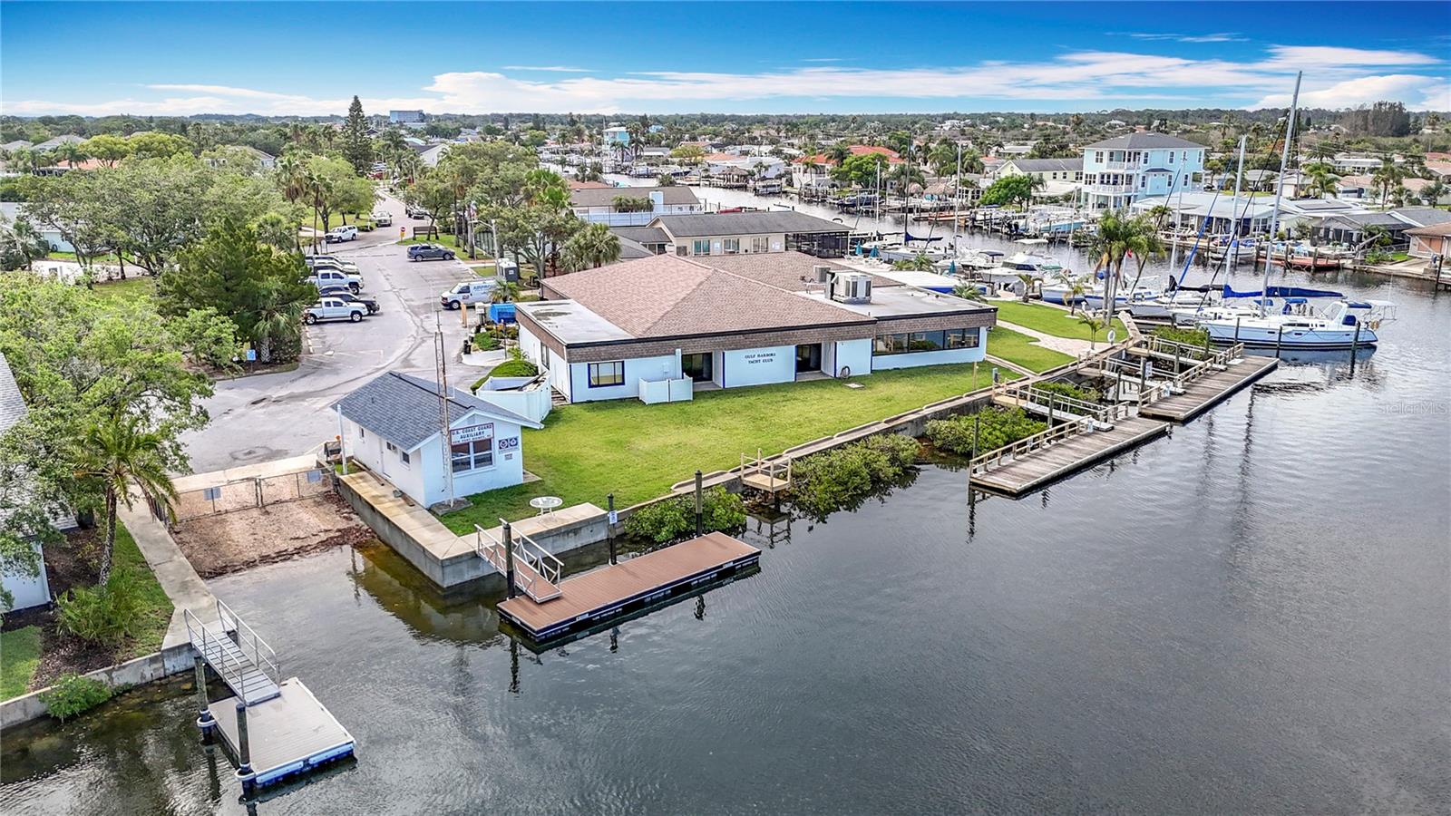 4420 MARINE PKWY, NEW PORT RICHEY, FL, 34652