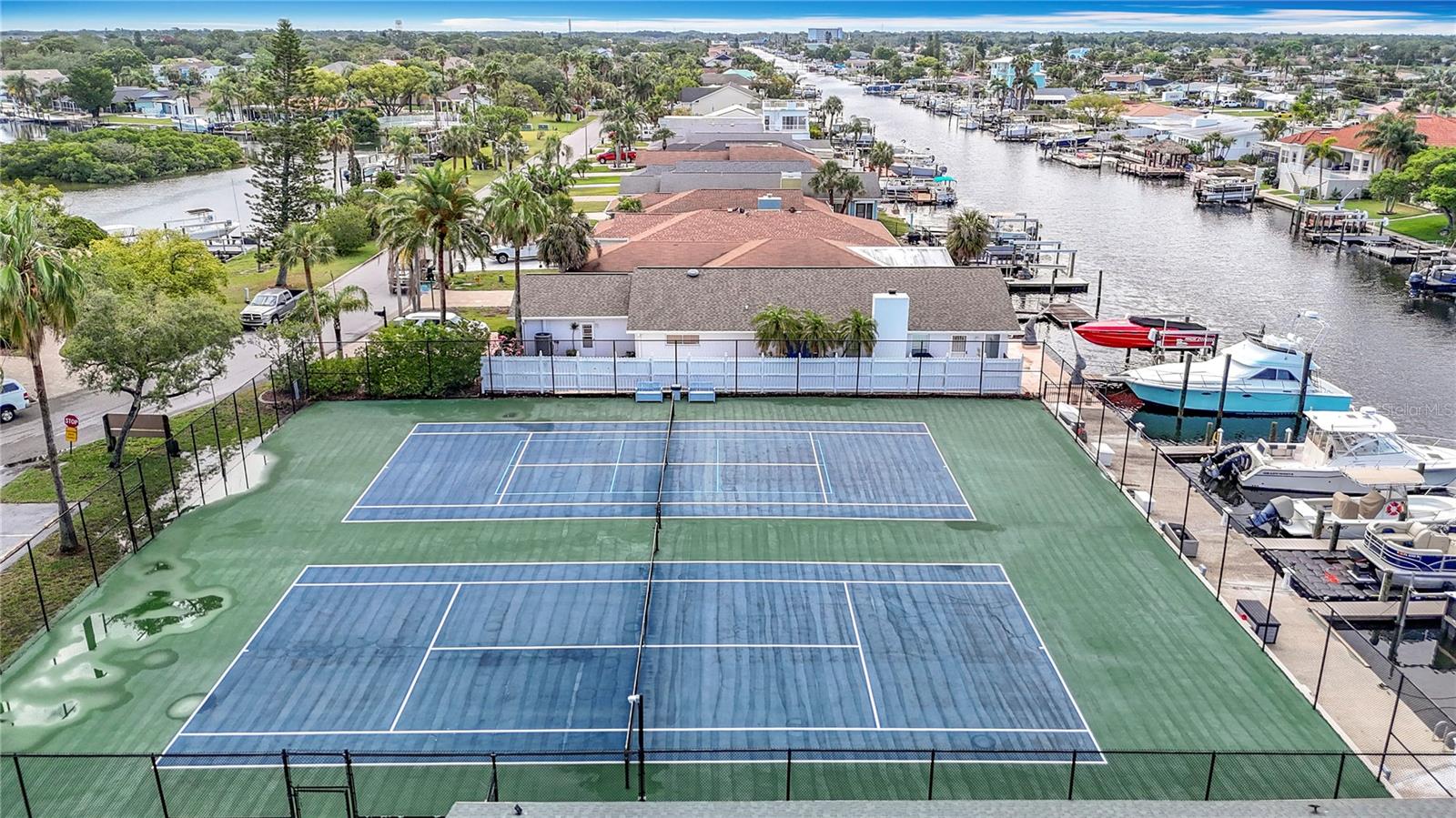 4420 MARINE PKWY, NEW PORT RICHEY, FL, 34652