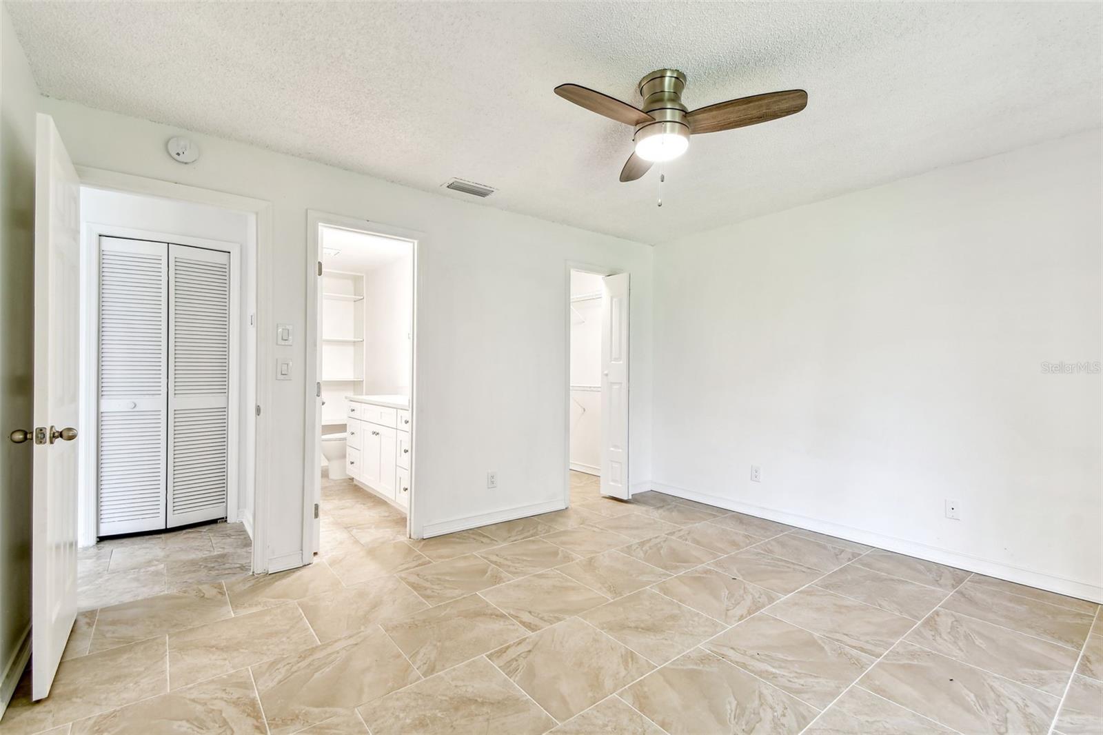 232 HUNTER CT, PALM HARBOR, FL, 34684