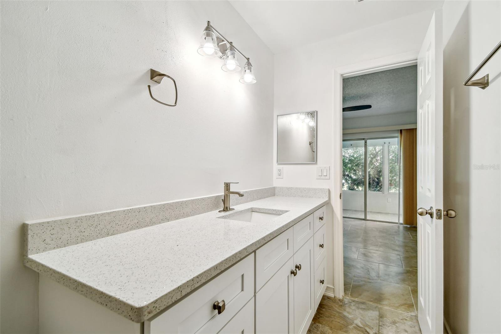 232 HUNTER CT, PALM HARBOR, FL, 34684