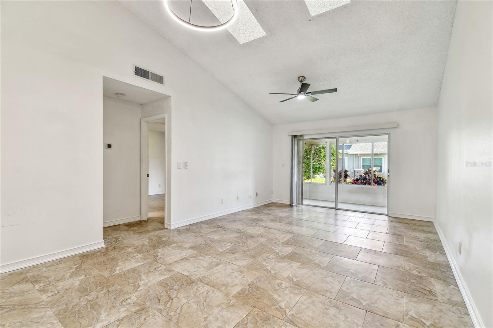232 HUNTER CT, PALM HARBOR, FL, 34684