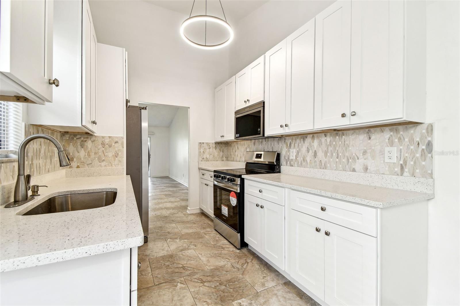 232 HUNTER CT, PALM HARBOR, FL, 34684