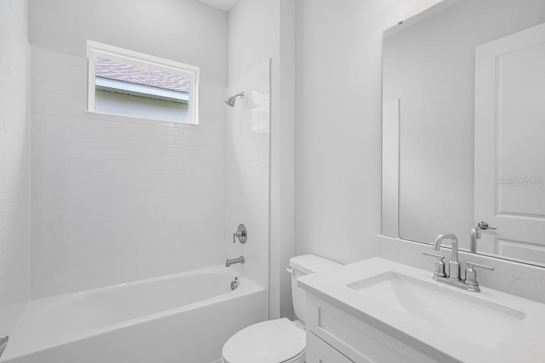 5652 NEVIS TER, KISSIMMEE, FL, 34758