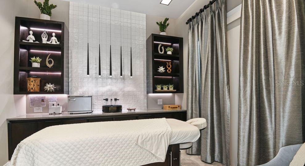 5652 NEVIS TER, KISSIMMEE, FL, 34758