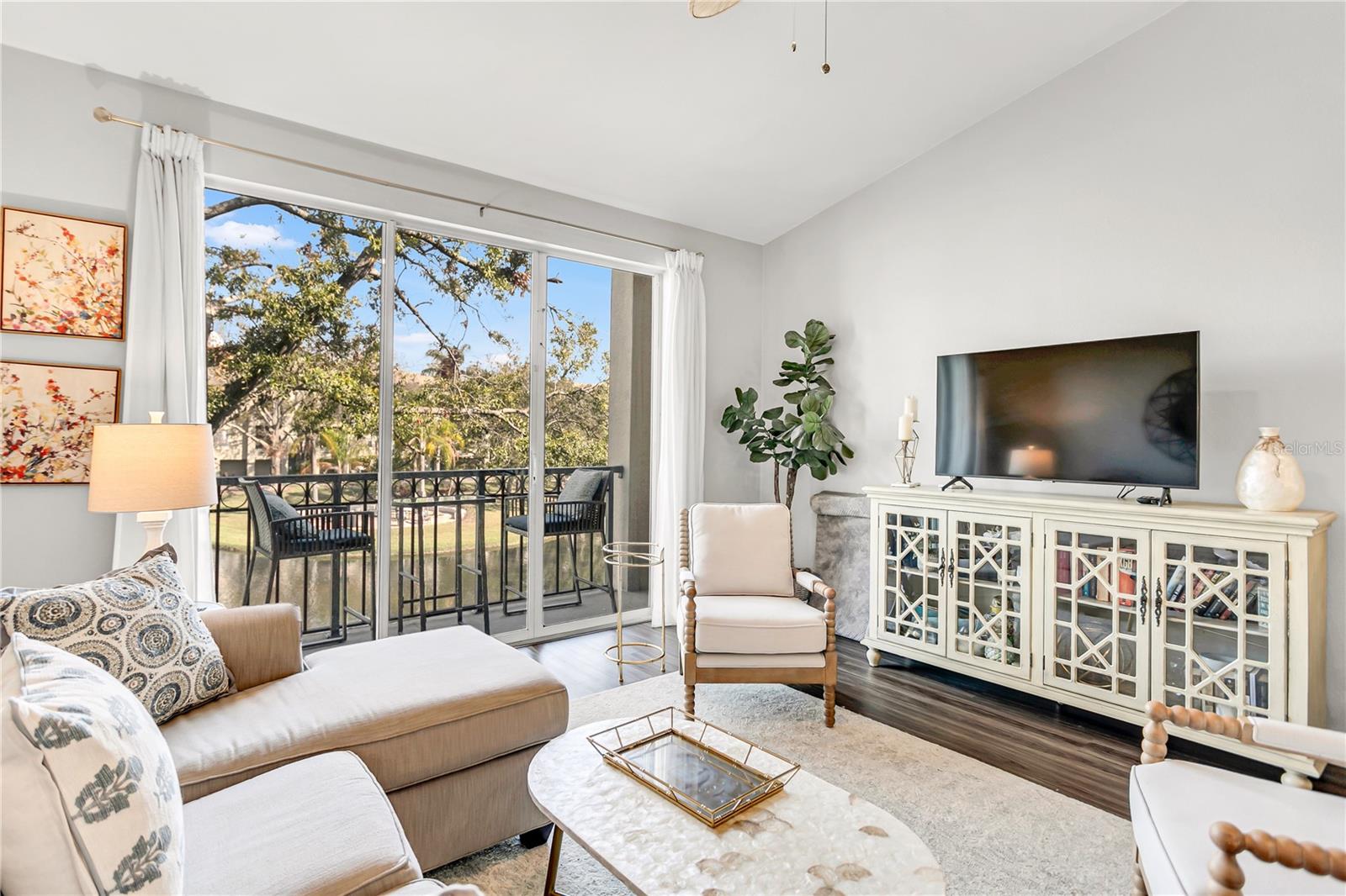 628 ARBOR LAKE LN #628, TAMPA, FL, 33602