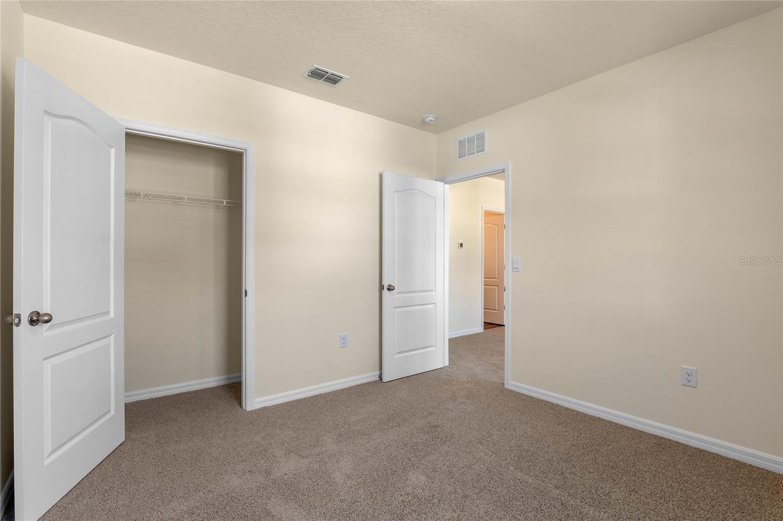 5896 GALLOPING DR, APOPKA, FL, 32712