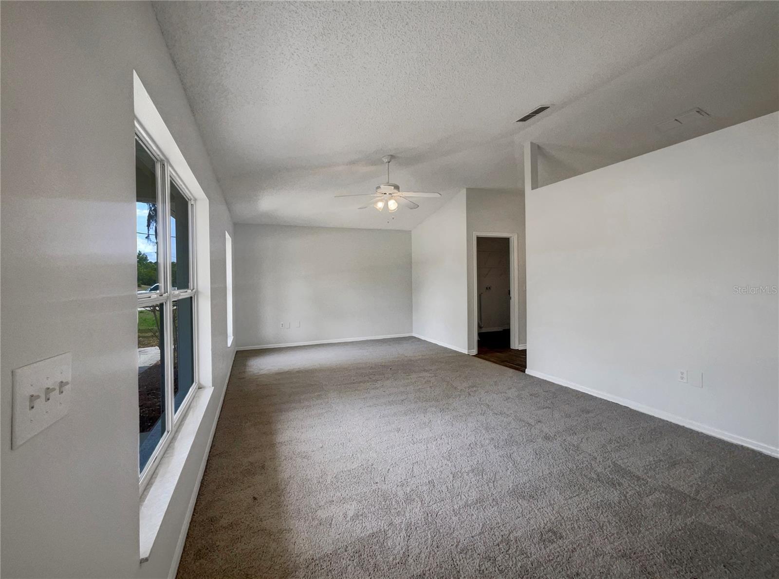 3090 YORKSHIRE DR, DELTONA, FL, 32738