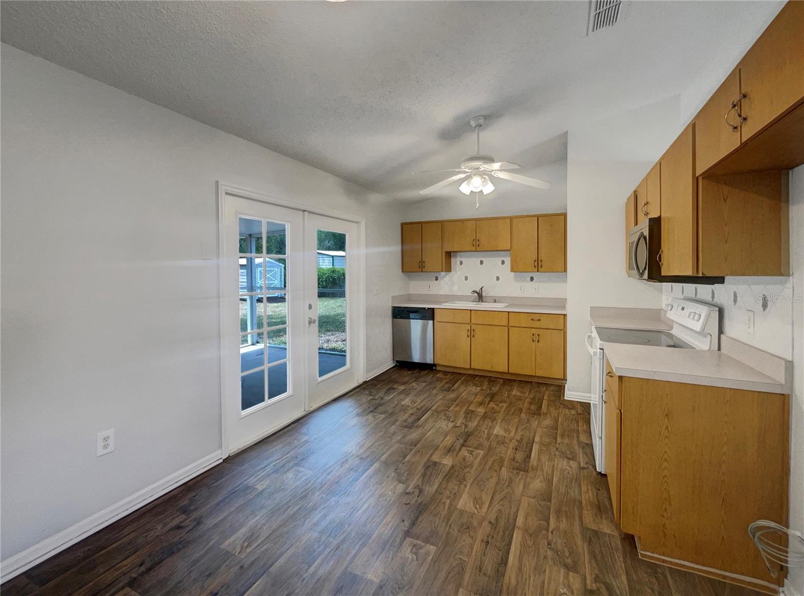 3090 YORKSHIRE DR, DELTONA, FL, 32738