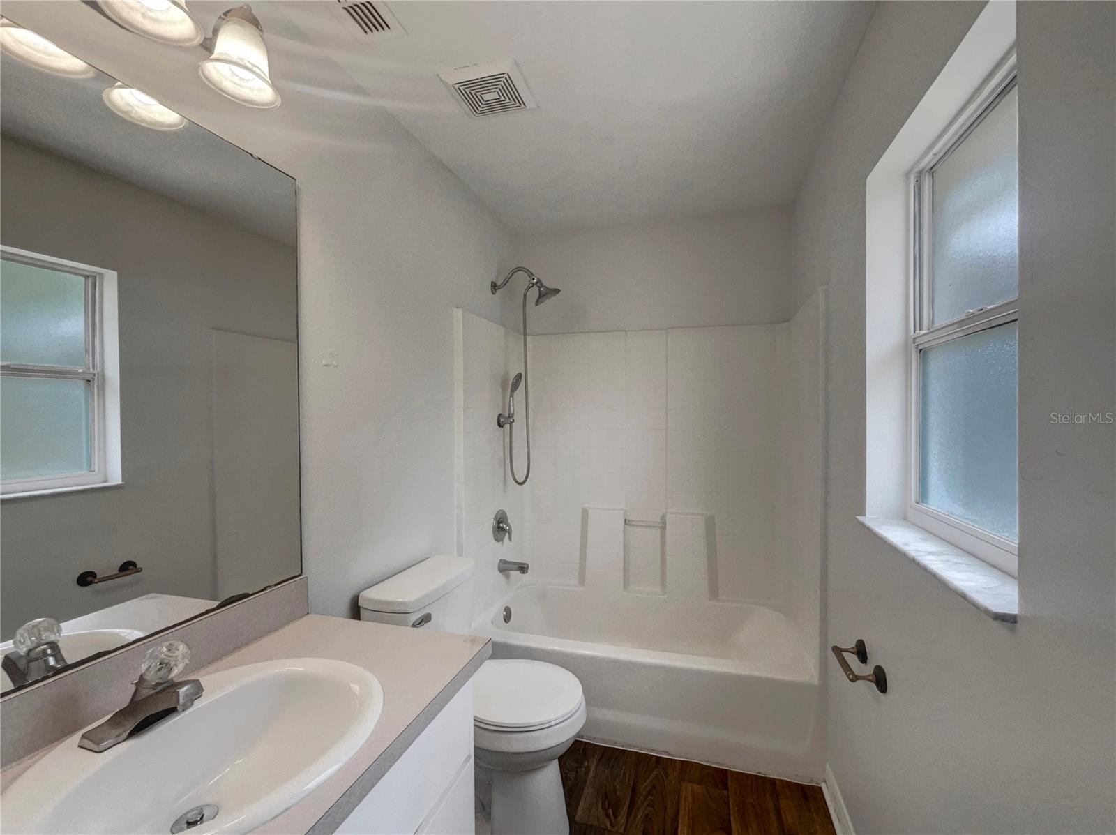 3090 YORKSHIRE DR, DELTONA, FL, 32738