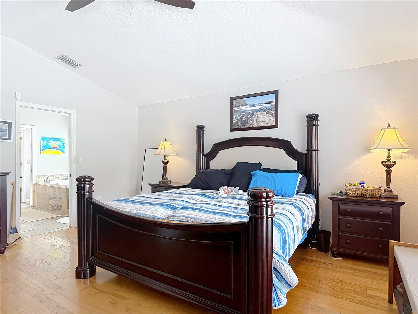 3001 REGAL OAKS BLVD, PALM HARBOR, FL, 34684