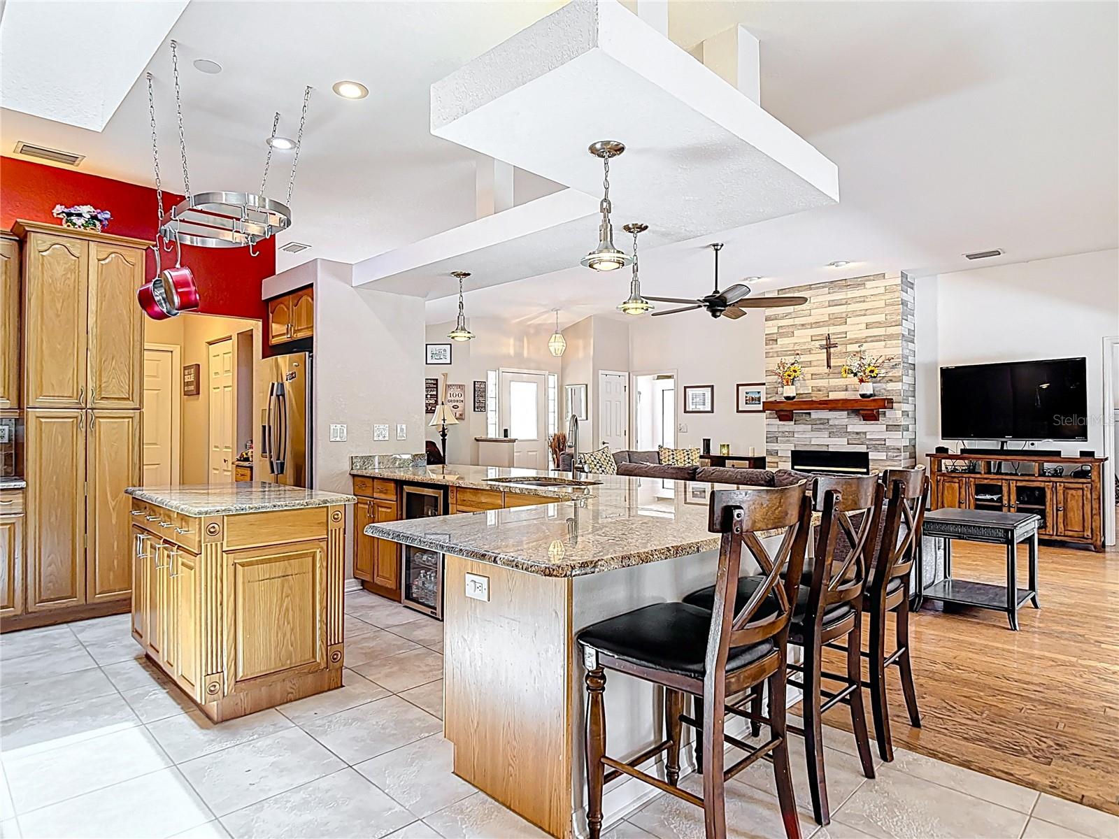 3001 REGAL OAKS BLVD, PALM HARBOR, FL, 34684