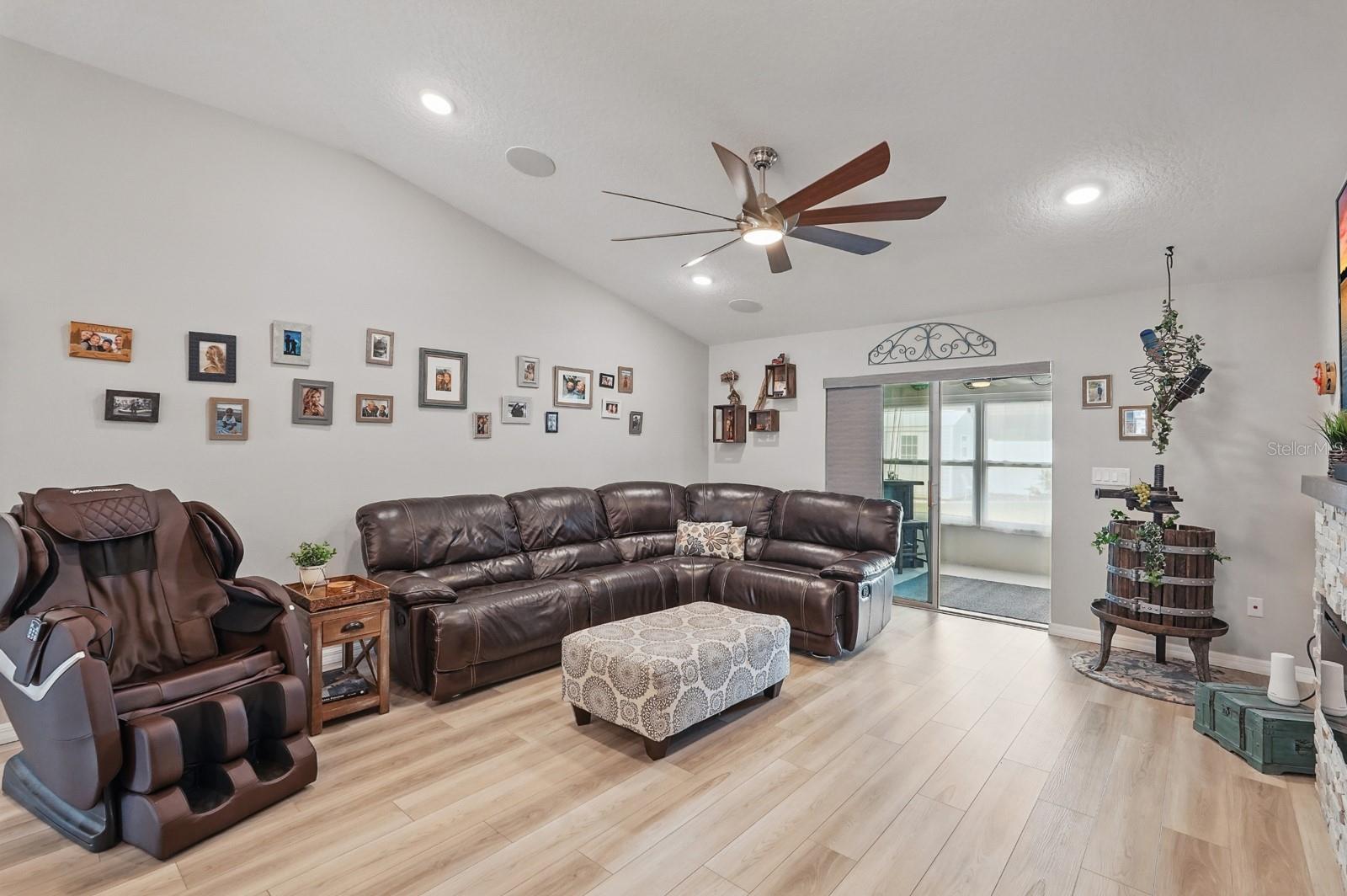 36 WHITE HALL DR, PALM COAST, FL, 32164