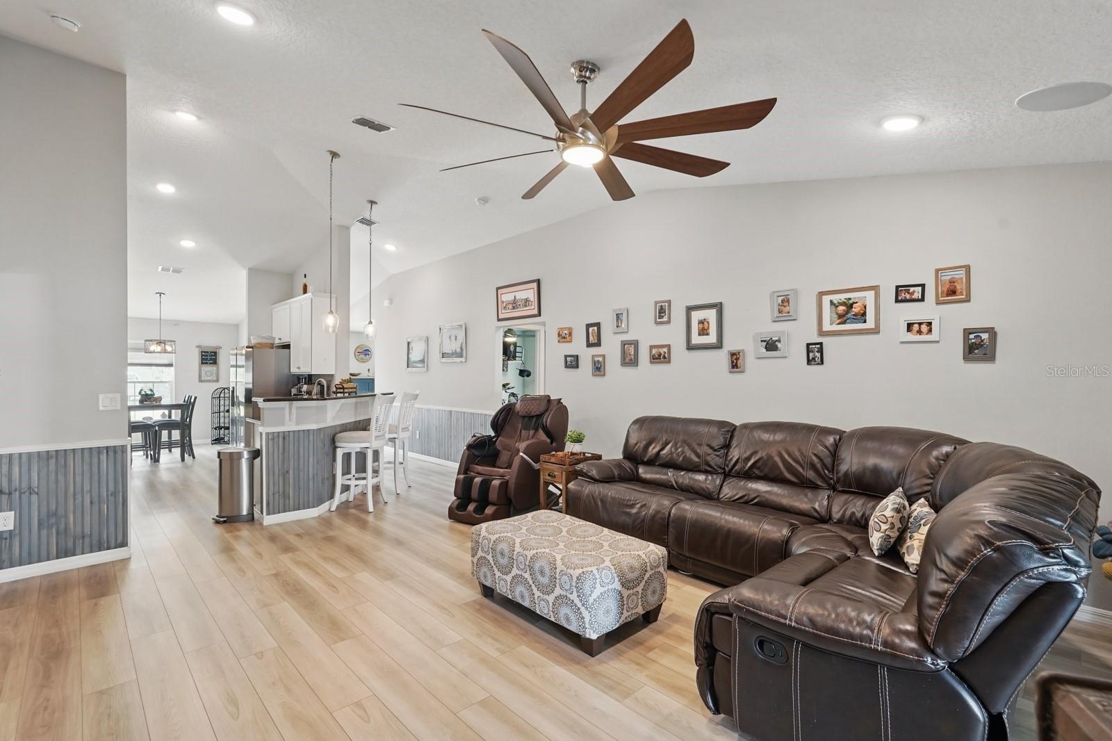 36 WHITE HALL DR, PALM COAST, FL, 32164