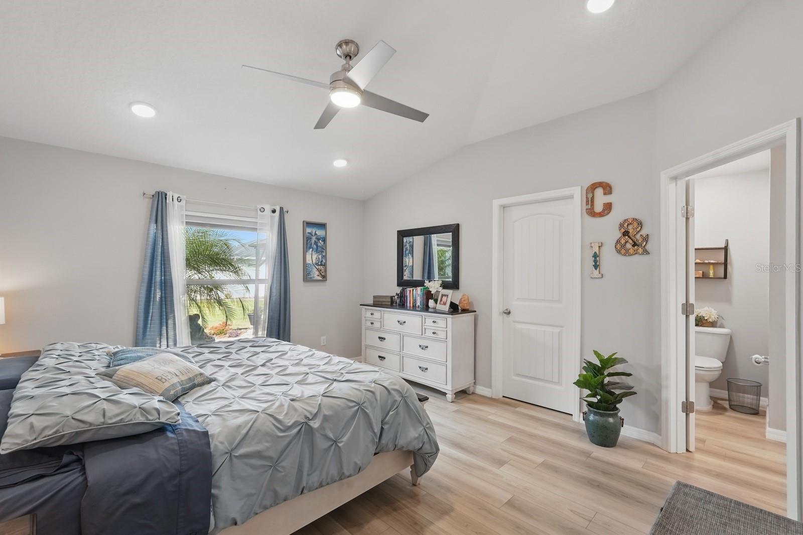 36 WHITE HALL DR, PALM COAST, FL, 32164