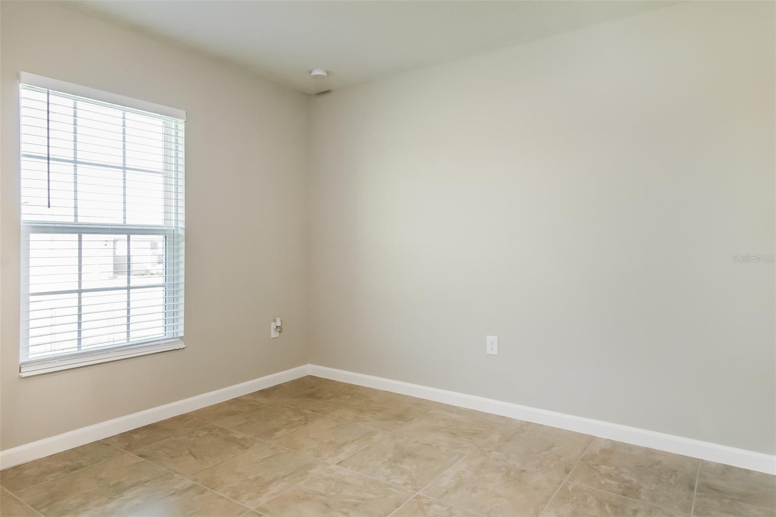 646 LINDBERGH WAY, DAVENPORT, FL, 33837