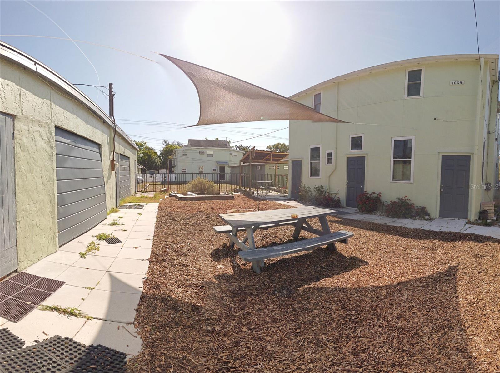 1667 28TH AVE N #3, ST PETERSBURG, FL, 33713