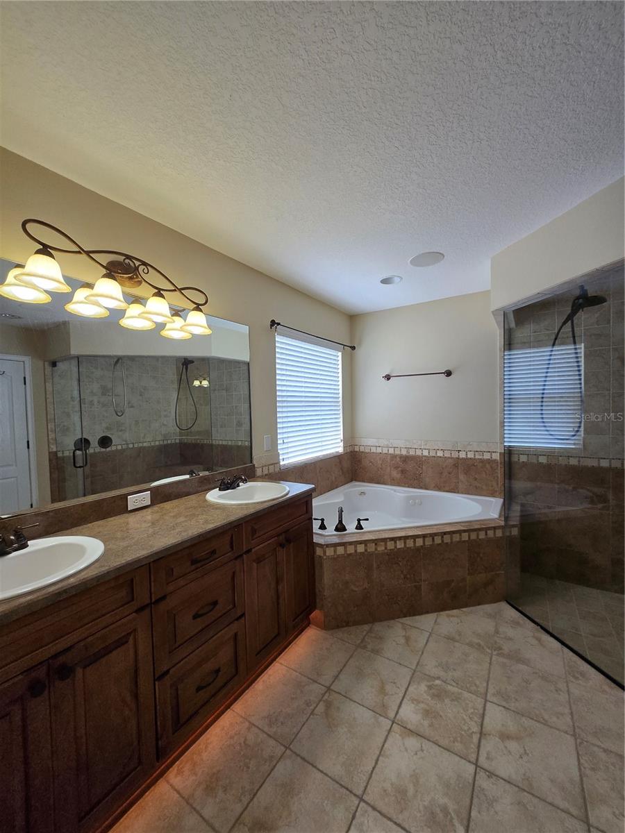 9982 SW 101ST AVE, GAINESVILLE, FL, 32608