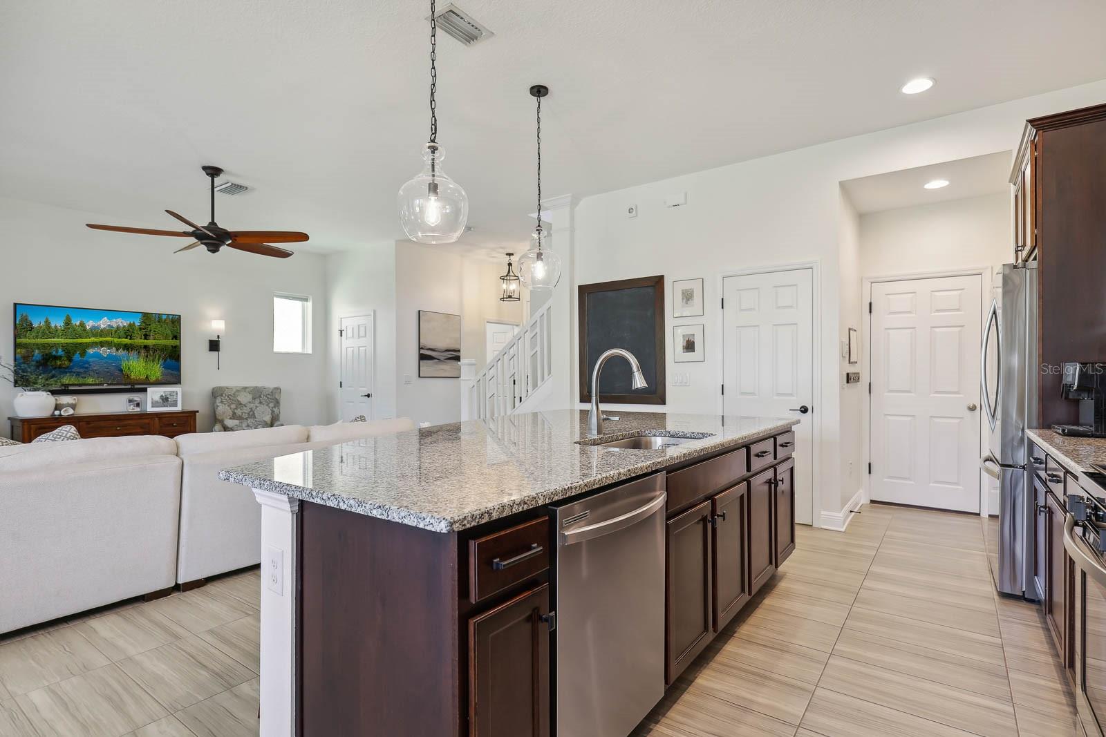 7506 SEA LILLY CT, APOLLO BEACH, FL, 33572