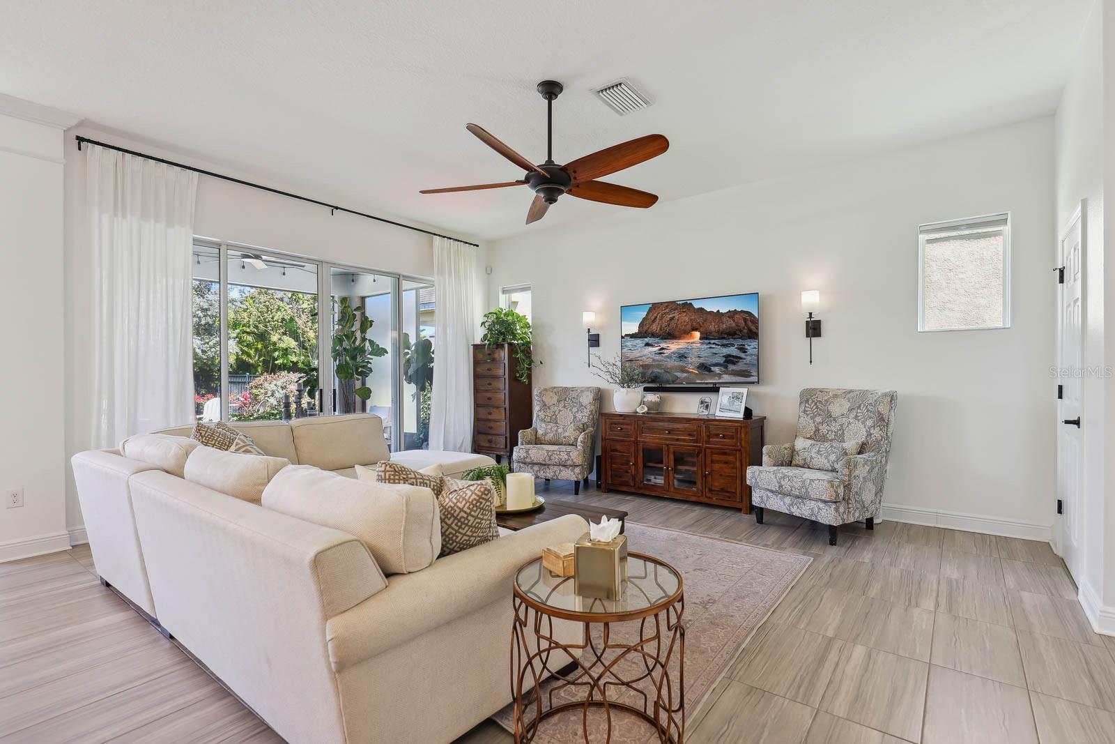 7506 SEA LILLY CT, APOLLO BEACH, FL, 33572