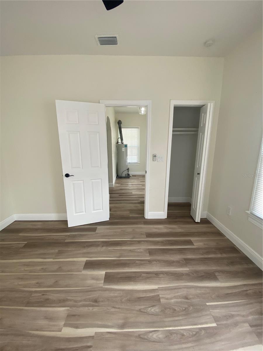 2111 W CASS ST, TAMPA, FL, 33606